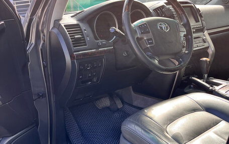 Toyota Land Cruiser 200, 2010 год, 3 290 000 рублей, 18 фотография