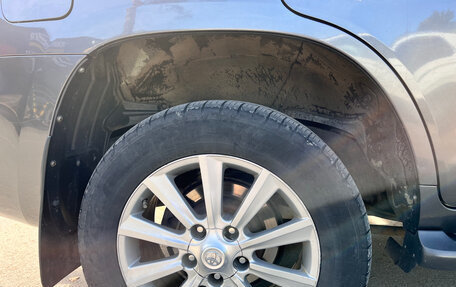 Toyota Land Cruiser 200, 2010 год, 3 290 000 рублей, 29 фотография