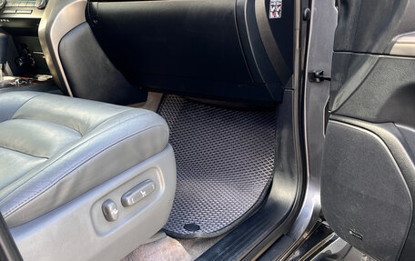 Toyota Land Cruiser 200, 2010 год, 3 290 000 рублей, 25 фотография