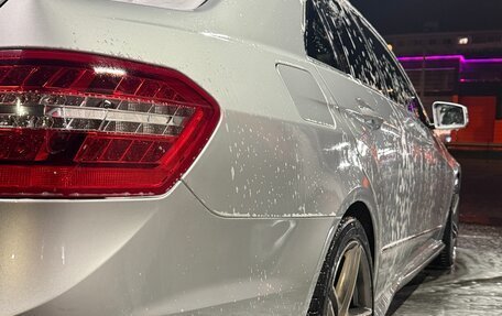 Mercedes-Benz E-Класс, 2011 год, 1 500 000 рублей, 4 фотография