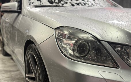 Mercedes-Benz E-Класс, 2011 год, 1 500 000 рублей, 3 фотография
