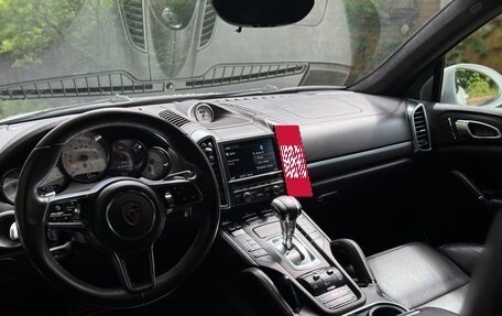 Porsche Cayenne III, 2012 год, 2 180 000 рублей, 33 фотография