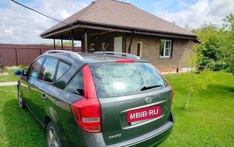 KIA cee'd I рестайлинг, 2010 год, 800 000 рублей, 3 фотография