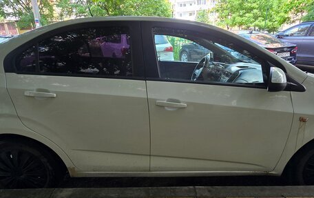 Chevrolet Aveo III, 2014 год, 470 000 рублей, 2 фотография