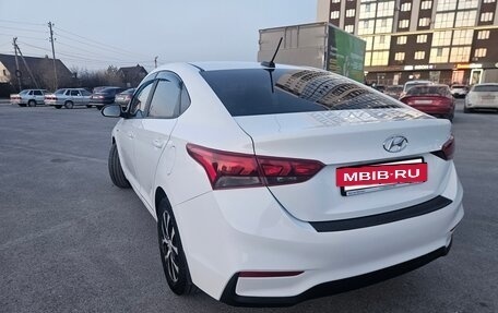 Hyundai Solaris II рестайлинг, 2019 год, 1 100 000 рублей, 5 фотография