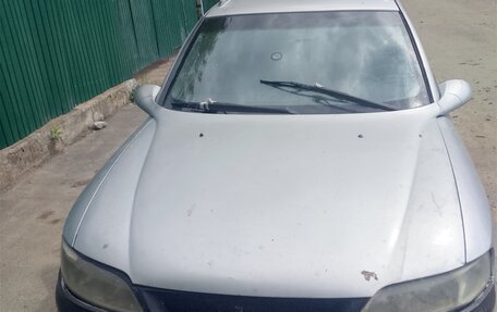 Opel Vectra B рестайлинг, 1998 год, 150 000 рублей, 1 фотография