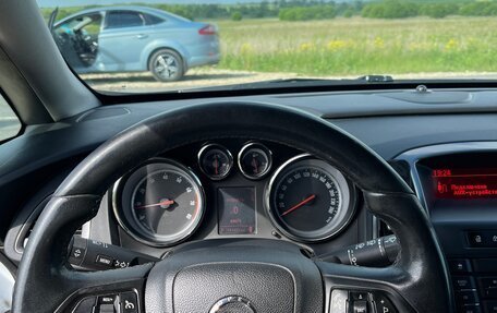 Opel Astra J, 2011 год, 700 000 рублей, 11 фотография