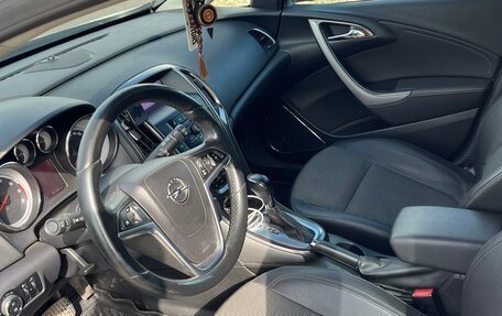 Opel Astra J, 2011 год, 700 000 рублей, 10 фотография