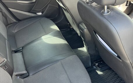 Opel Astra J, 2011 год, 700 000 рублей, 19 фотография