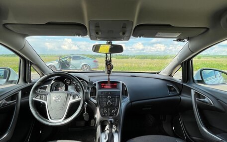 Opel Astra J, 2011 год, 700 000 рублей, 24 фотография
