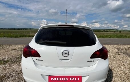 Opel Astra J, 2011 год, 700 000 рублей, 23 фотография