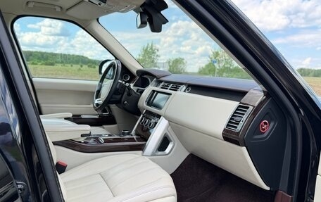 Land Rover Range Rover IV рестайлинг, 2013 год, 3 899 000 рублей, 24 фотография