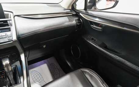 Lexus NX I, 2016 год, 3 099 000 рублей, 16 фотография