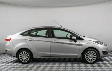 Ford Fiesta, 2015 год, 945 000 рублей, 4 фотография