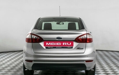 Ford Fiesta, 2015 год, 945 000 рублей, 7 фотография