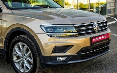 Volkswagen Tiguan II, 2019 год, 2 998 000 рублей, 10 фотография