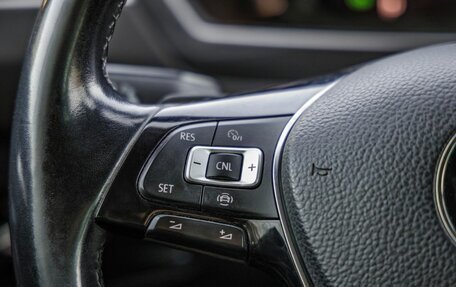Volkswagen Tiguan II, 2019 год, 2 998 000 рублей, 18 фотография