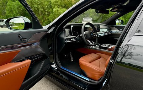 BMW 7 серия, 2025 год, 15 900 000 рублей, 20 фотография