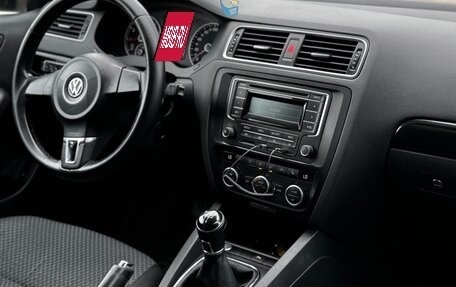 Volkswagen Jetta VI, 2013 год, 760 000 рублей, 6 фотография
