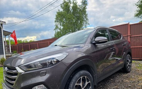 Hyundai Tucson III, 2018 год, 1 850 000 рублей, 2 фотография