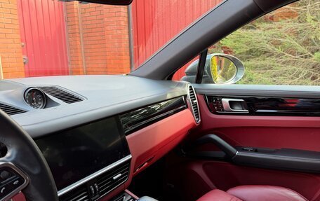 Porsche Cayenne III, 2020 год, 10 500 000 рублей, 4 фотография