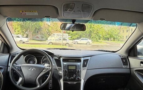Hyundai Sonata VI, 2010 год, 650 000 рублей, 6 фотография