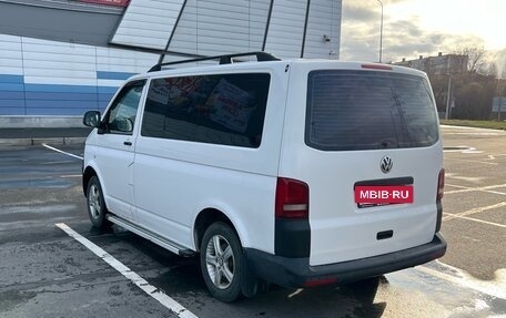 Volkswagen Caravelle T5, 2013 год, 1 480 000 рублей, 4 фотография