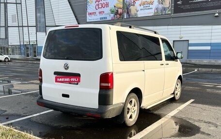 Volkswagen Caravelle T5, 2013 год, 1 480 000 рублей, 3 фотография