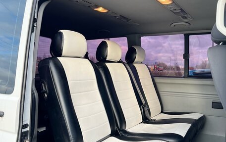Volkswagen Caravelle T5, 2013 год, 1 480 000 рублей, 8 фотография