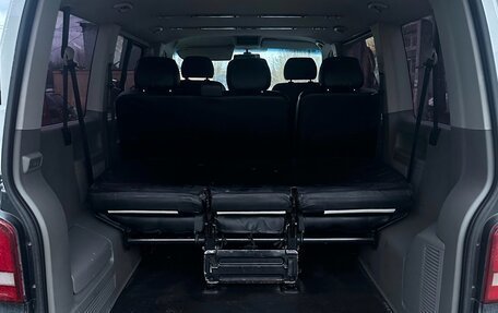Volkswagen Caravelle T5, 2013 год, 1 480 000 рублей, 10 фотография