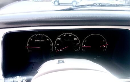 Lincoln Navigator, 2002 год, 1 500 000 рублей, 5 фотография