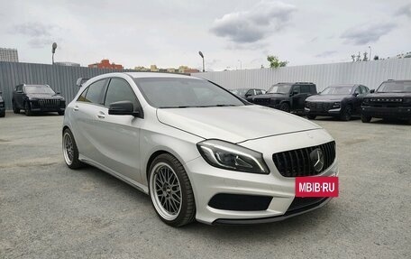 Mercedes-Benz A-Класс, 2015 год, 1 550 000 рублей, 3 фотография