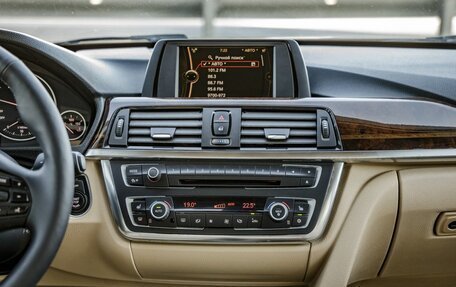 BMW 3 серия, 2012 год, 1 698 000 рублей, 22 фотография