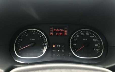 Renault Duster I рестайлинг, 2013 год, 729 000 рублей, 11 фотография