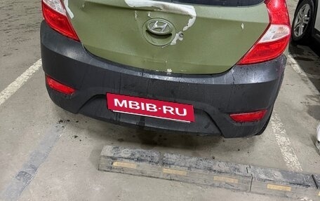 Hyundai Solaris II рестайлинг, 2011 год, 585 000 рублей, 3 фотография