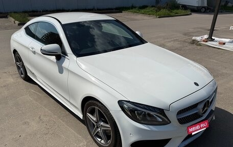 Mercedes-Benz C-Класс, 2017 год, 3 000 000 рублей, 2 фотография