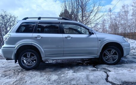 Mitsubishi Outlander III рестайлинг 3, 2006 год, 970 000 рублей, 7 фотография