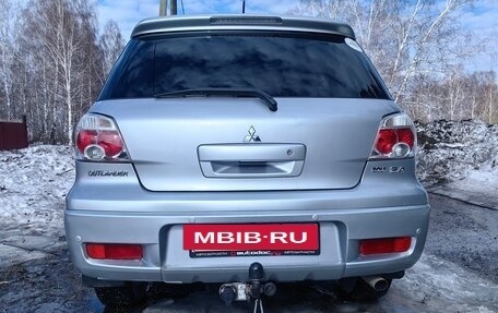 Mitsubishi Outlander III рестайлинг 3, 2006 год, 970 000 рублей, 5 фотография