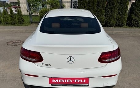 Mercedes-Benz C-Класс, 2017 год, 3 000 000 рублей, 6 фотография