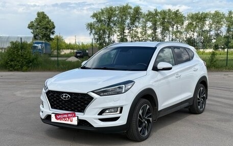 Hyundai Tucson III, 2019 год, 2 200 000 рублей, 2 фотография