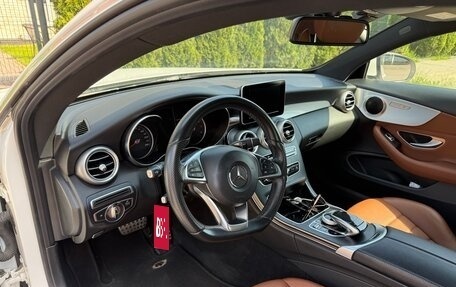 Mercedes-Benz C-Класс, 2017 год, 3 000 000 рублей, 14 фотография