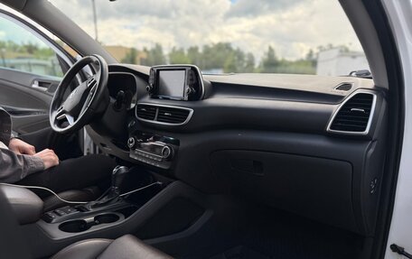 Hyundai Tucson III, 2019 год, 2 200 000 рублей, 19 фотография