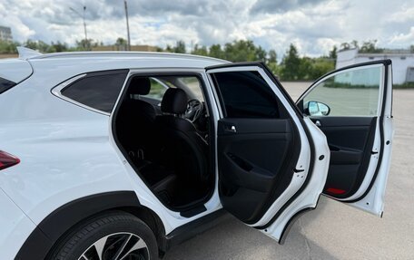 Hyundai Tucson III, 2019 год, 2 200 000 рублей, 21 фотография
