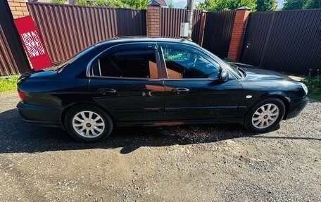 Hyundai Sonata IV рестайлинг, 2005 год, 400 000 рублей, 3 фотография