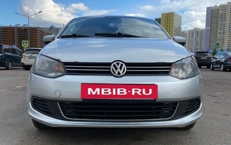 Volkswagen Polo VI (EU Market), 2012 год, 520 000 рублей, 3 фотография