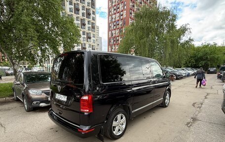Volkswagen Multivan T6 рестайлинг, 2015 год, 3 200 000 рублей, 4 фотография
