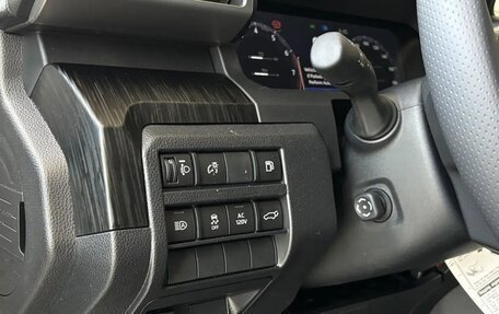 Toyota 4Runner, 2026 год, 12 990 000 рублей, 14 фотография