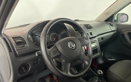 Skoda Fabia II, 2013 год, 647 000 рублей, 8 фотография