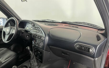 Chevrolet Niva I рестайлинг, 2017 год, 769 000 рублей, 9 фотография