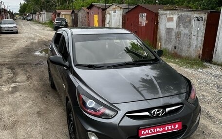 Hyundai Solaris II рестайлинг, 2012 год, 687 000 рублей, 1 фотография